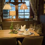 Waldhotel - Genuss & Wellness Am Notschreipass