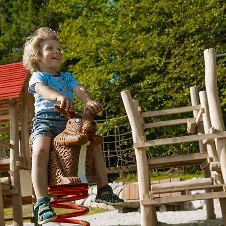 Hotell Waldhotel - Genuss & Wellness Am Notschreipass 4*