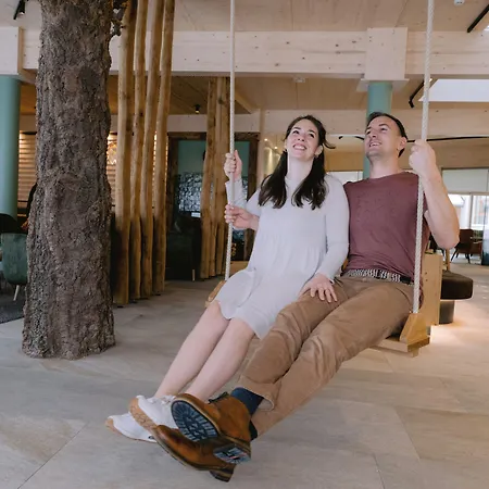 מלון Waldhotel - Genuss & Wellness Am Notschreipass 4*