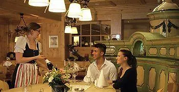 Waldhotel - Genuss & Wellness Am Notschreipass מלון