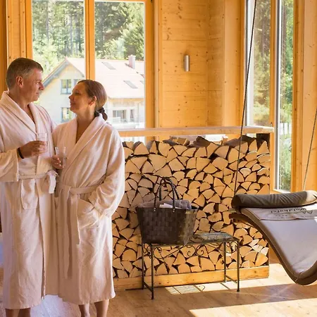 酒店 Waldhotel - Genuss & Wellness Am Notschreipass 4*