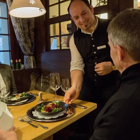 Waldhotel - Genuss & Wellness Am Notschreipass 4* 托特瑙